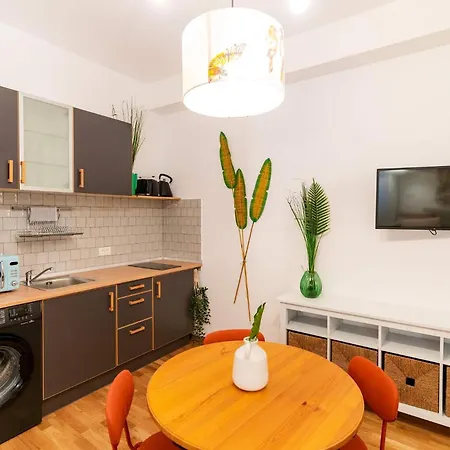 Rezident Apartment *