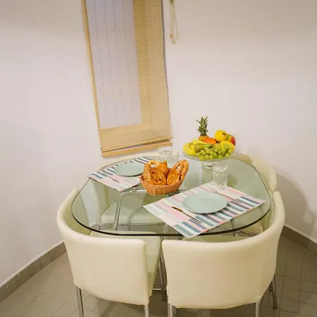 Rezident Apartment *