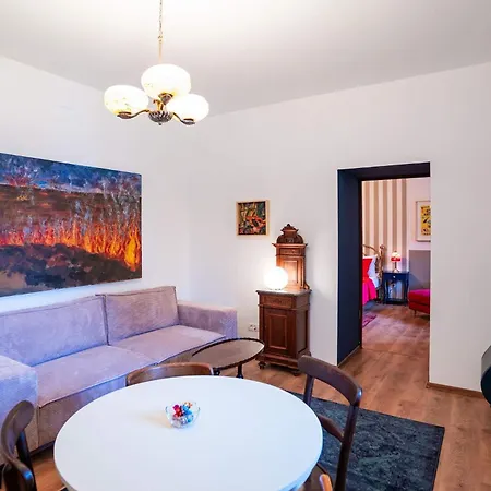 Apartment Rezident