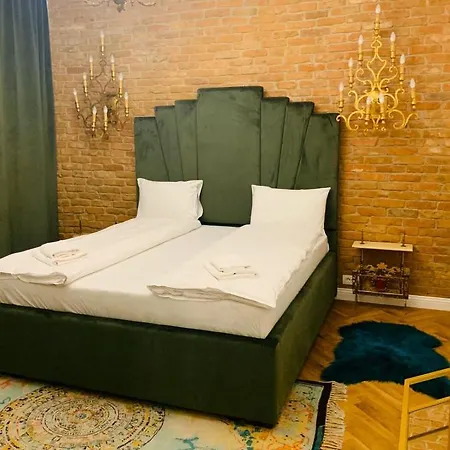 Rezident Apartment *